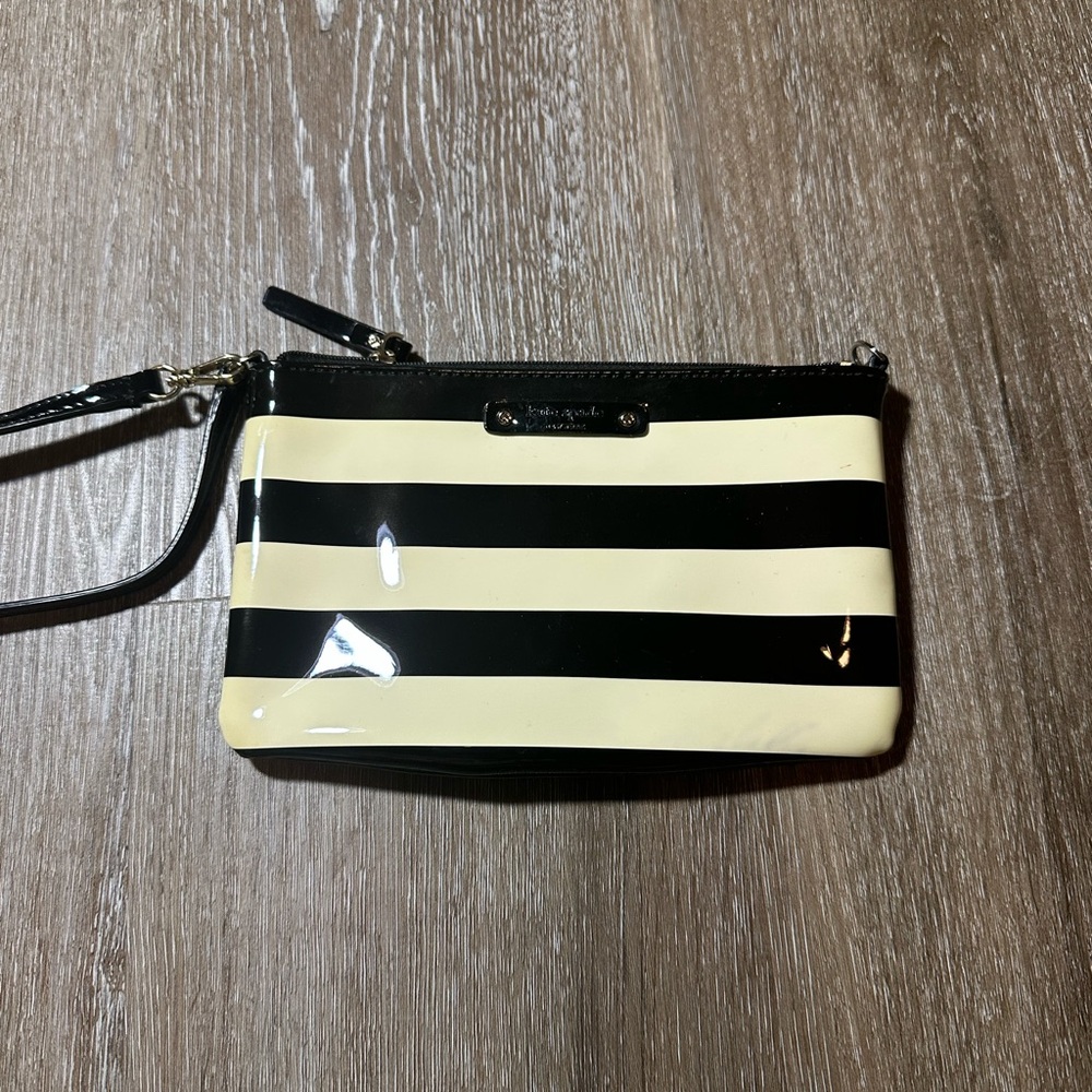 Kate Spade Penn Valley Mini Pouch Wristlet